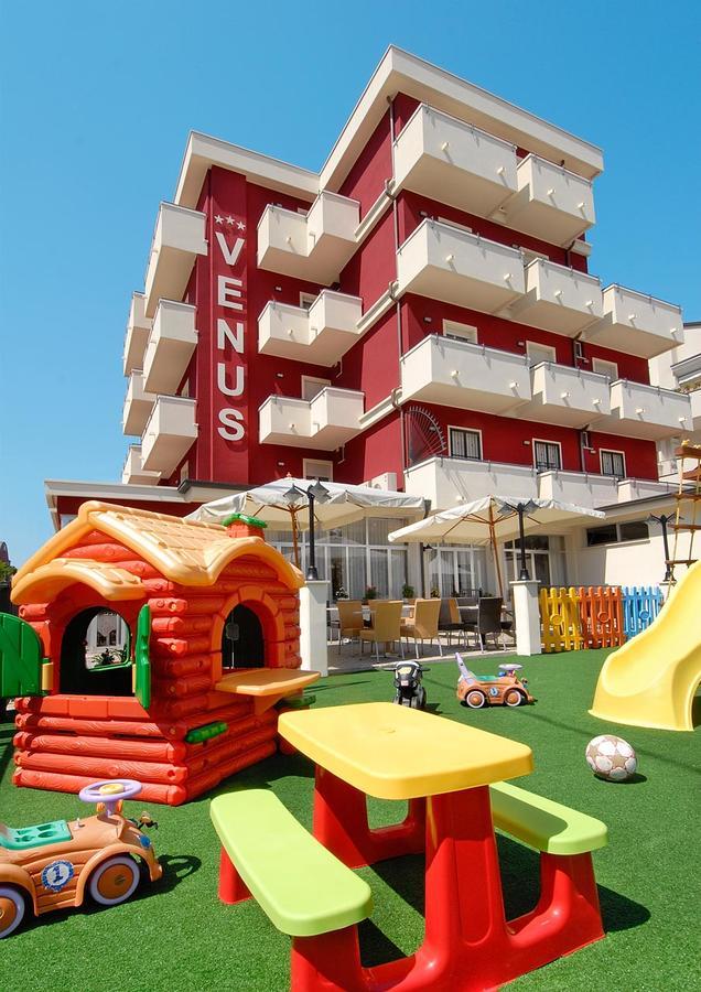 Hotel Venus Riccione Exterior foto
